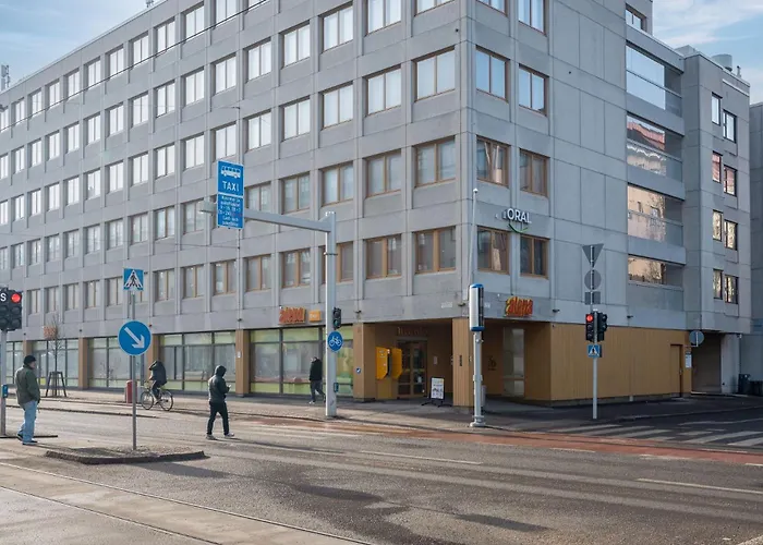 Apartment Bright 1br In Toeoeloe, Free Parking, Tram Helsinki